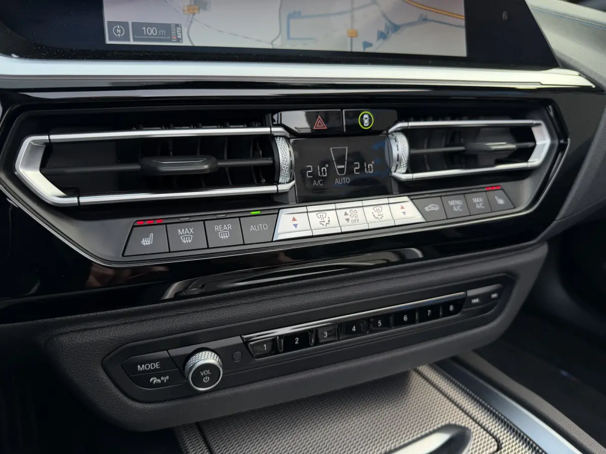 M40i High Executive M Sport ACC Stuurwielverwarming Harman Kardon Achteruitrijcamera Carplay