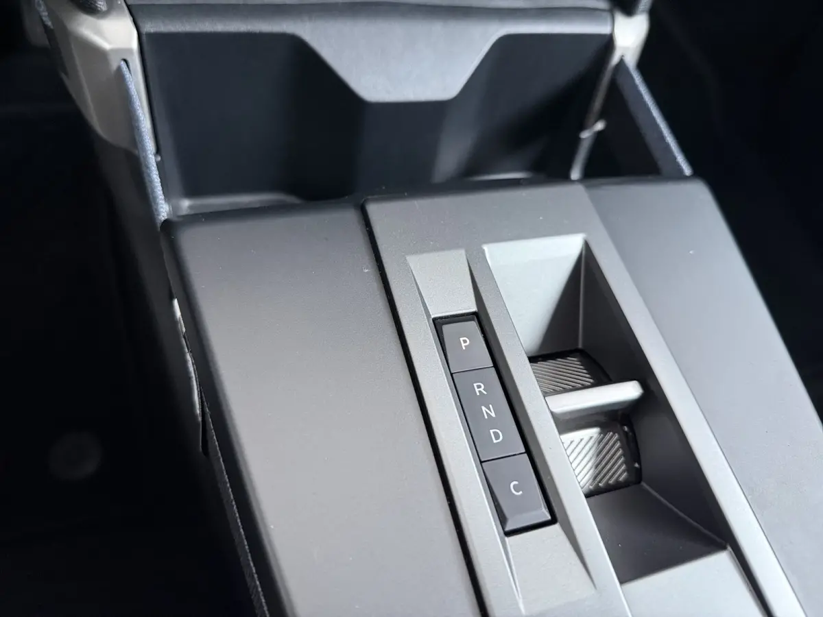 Edition 54 kWh Extended Range | 8 Jaar Garantie | Achteruitrijcamera | Dodehoek detectie | Airco | Draadloze oplader | Cruise Control | NAVI | Apple Carplay / Android Auto | Wi-Fi | LED | 16