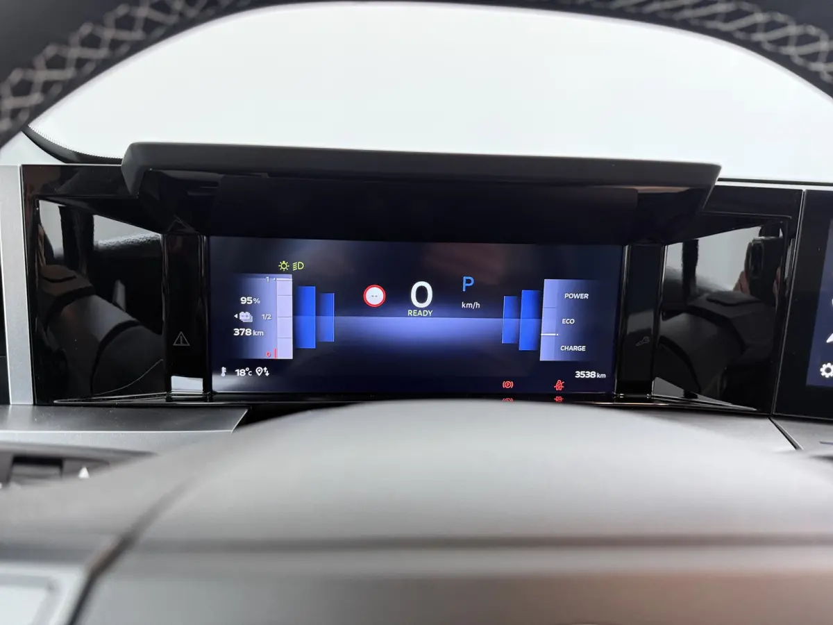 Edition 54 kWh Extended Range | 8 Jaar Garantie | Achteruitrijcamera | Dodehoek detectie | Airco | Draadloze oplader | Cruise Control | NAVI | Apple Carplay / Android Auto | Wi-Fi | LED | 16