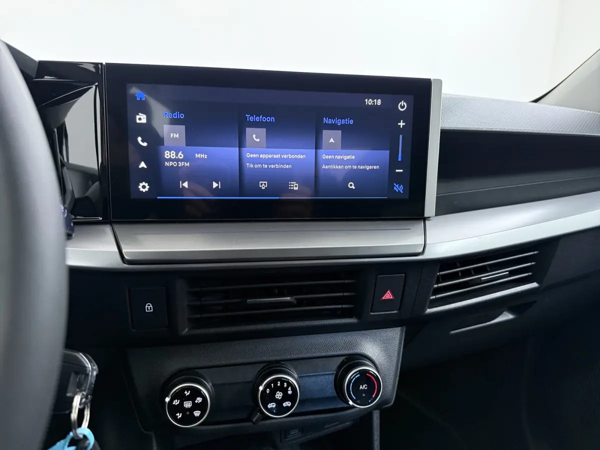 Edition 54 kWh Extended Range | 8 Jaar Garantie | Achteruitrijcamera | Dodehoek detectie | Airco | Draadloze oplader | Cruise Control | NAVI | Apple Carplay / Android Auto | Wi-Fi | LED | 16