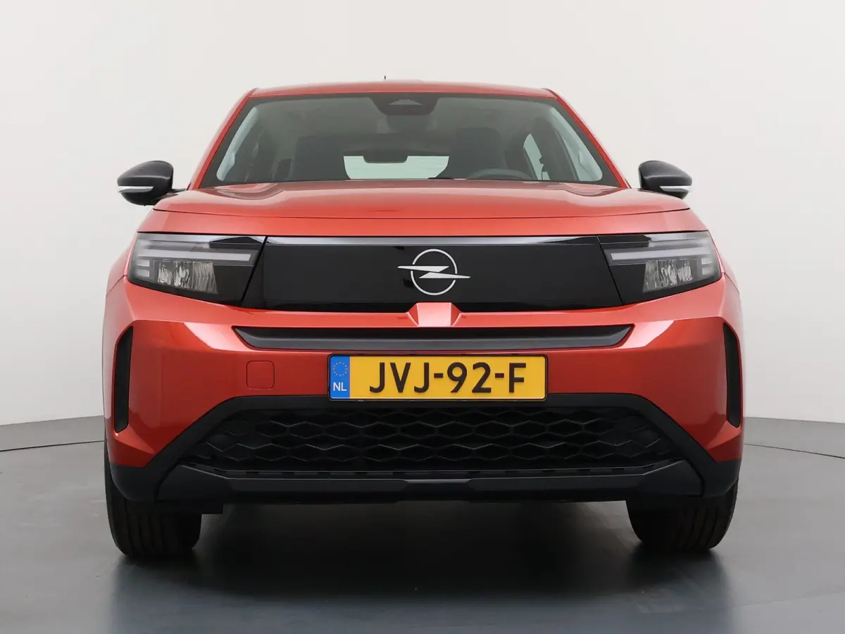 Edition 54 kWh Extended Range | 8 Jaar Garantie | Achteruitrijcamera | Dodehoek detectie | Airco | Draadloze oplader | Cruise Control | NAVI | Apple Carplay / Android Auto | Wi-Fi | LED | 16