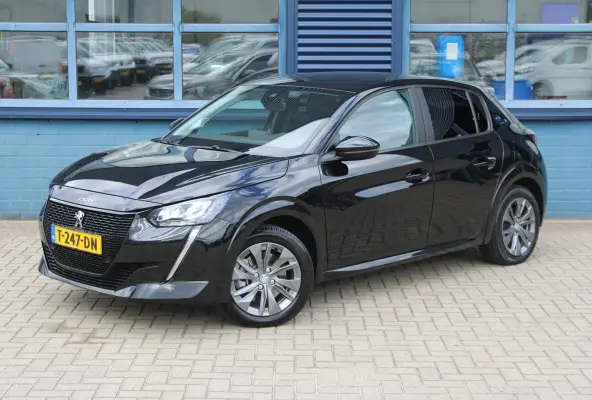 EV Active Pack 50 kWh Led Verlichting | Parkeer Sensoren | Airco | Cruise Control | Apple Carplay/Android Auto