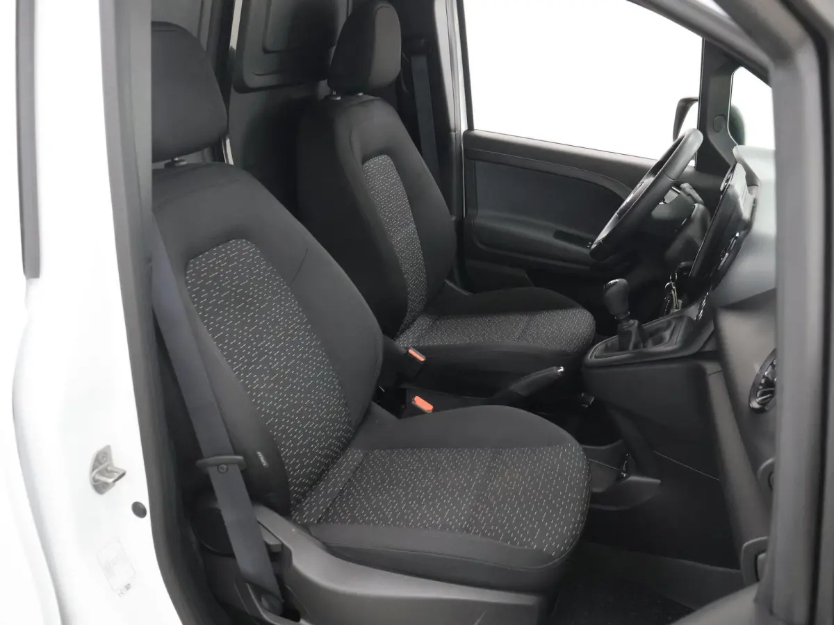 110 CDI | 95 PK | L2 | Parkeercamera | Bluetooth | Cruise Control | Certified