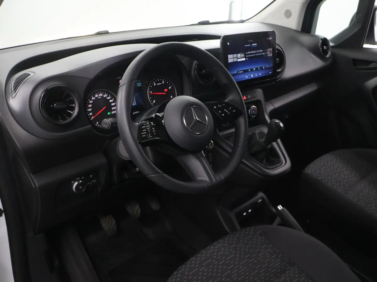 110 CDI | 95 PK | L2 | Parkeercamera | Bluetooth | Cruise Control | Certified