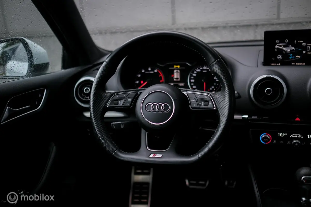 1.5 TFSI Sport S Line Edition | Panorama | Automaat | Sportstoelen | LED | NAP NL auto |