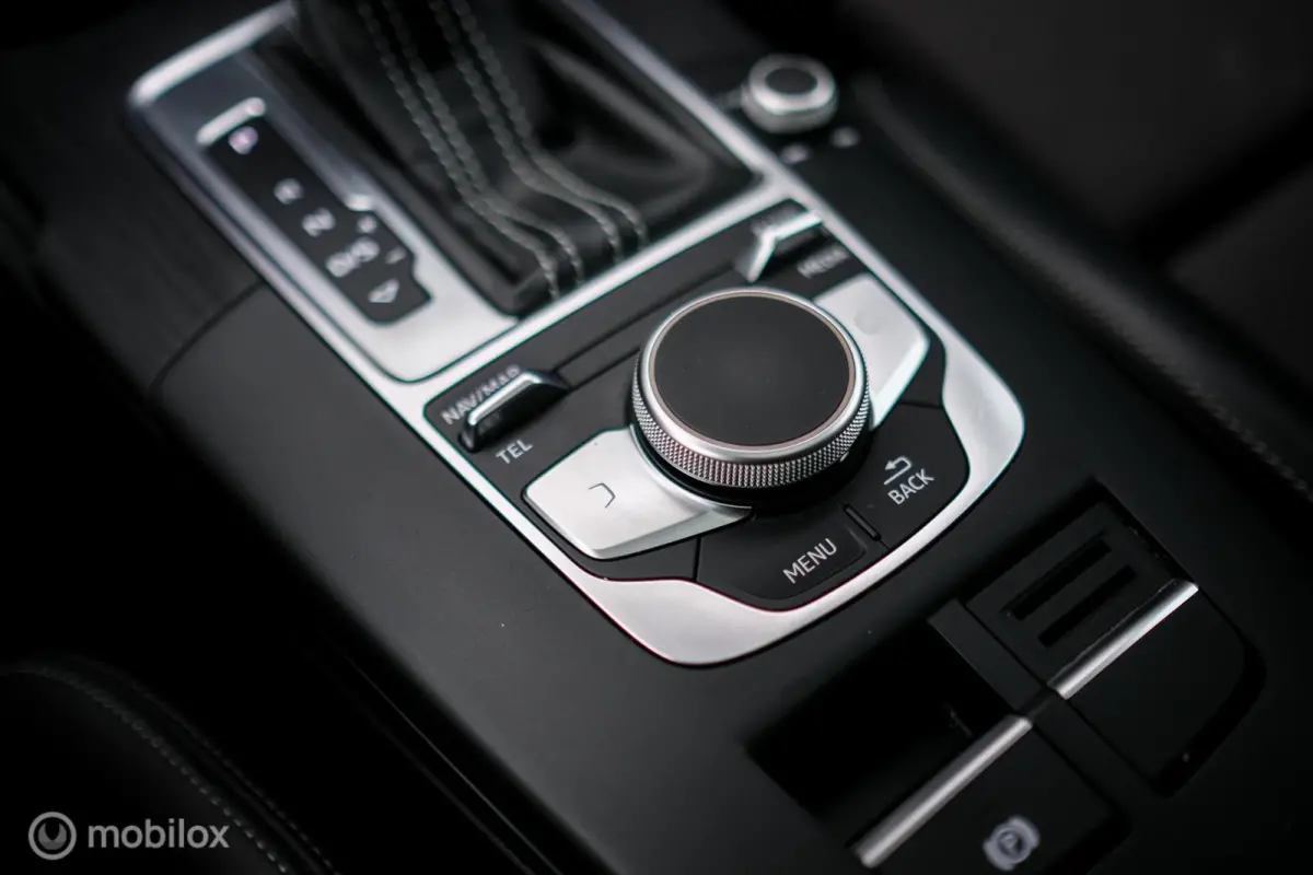 1.5 TFSI Sport S Line Edition | Panorama | Automaat | Sportstoelen | LED | NAP NL auto |