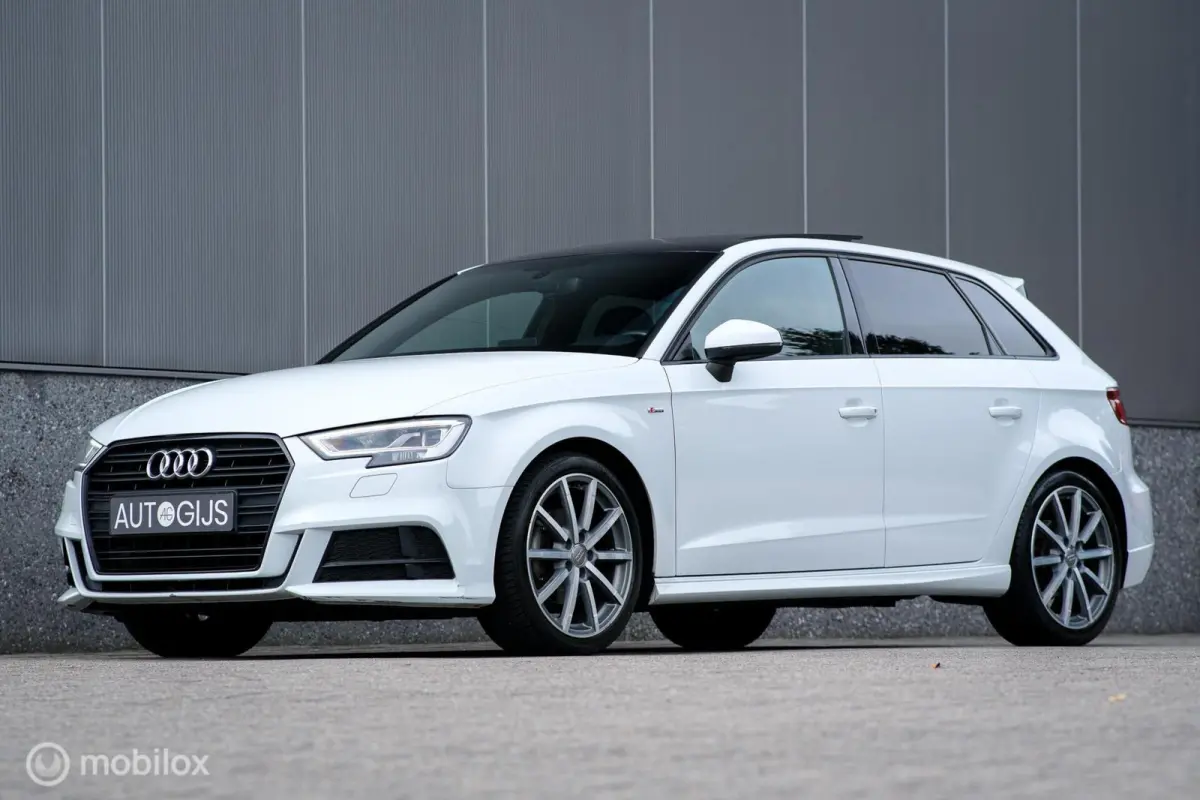 1.5 TFSI Sport S Line Edition | Panorama | Automaat | Sportstoelen | LED | NAP NL auto |