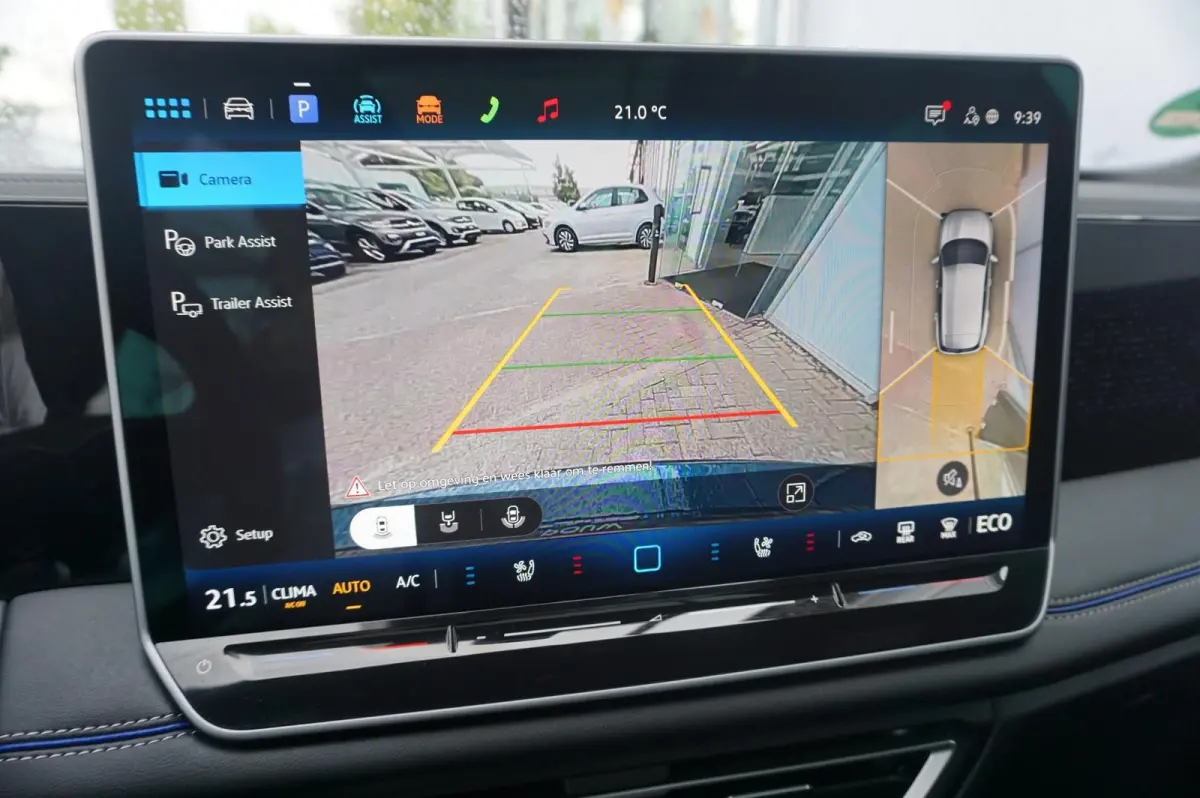 1.5 eHybrid 272pk R-Line Edition | SoH 95% | Panoramadak | Trekhaak | Leren Interieur