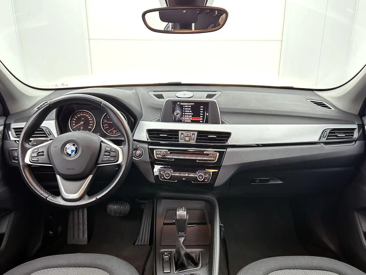 sDrive20i