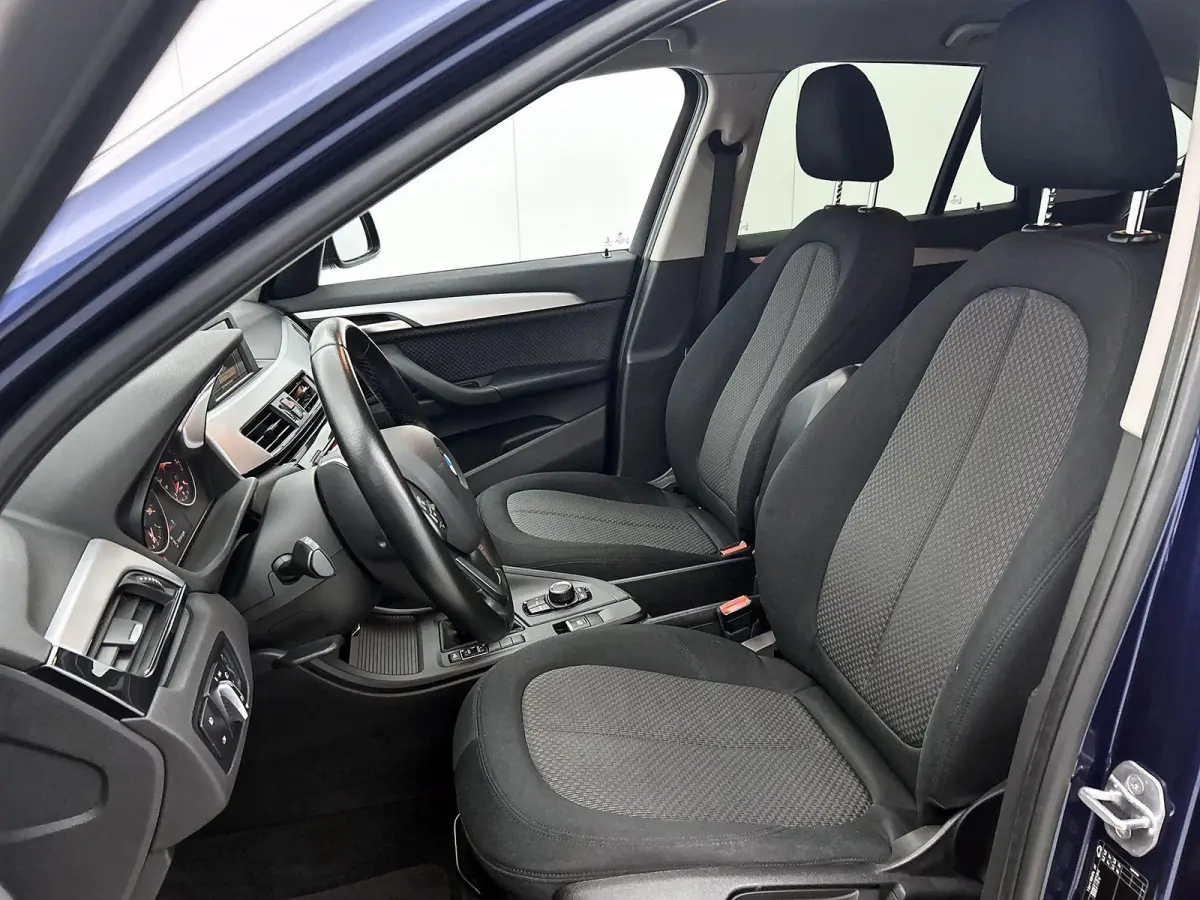 sDrive20i