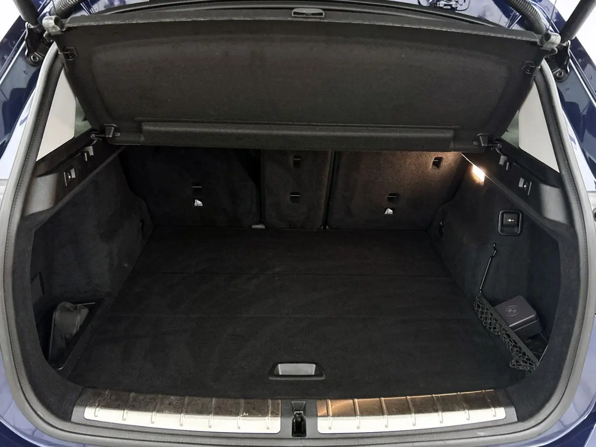 sDrive20i