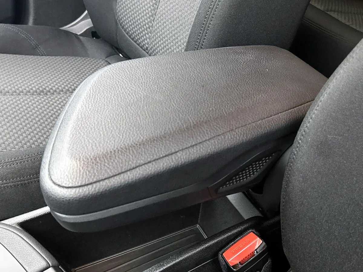 sDrive20i