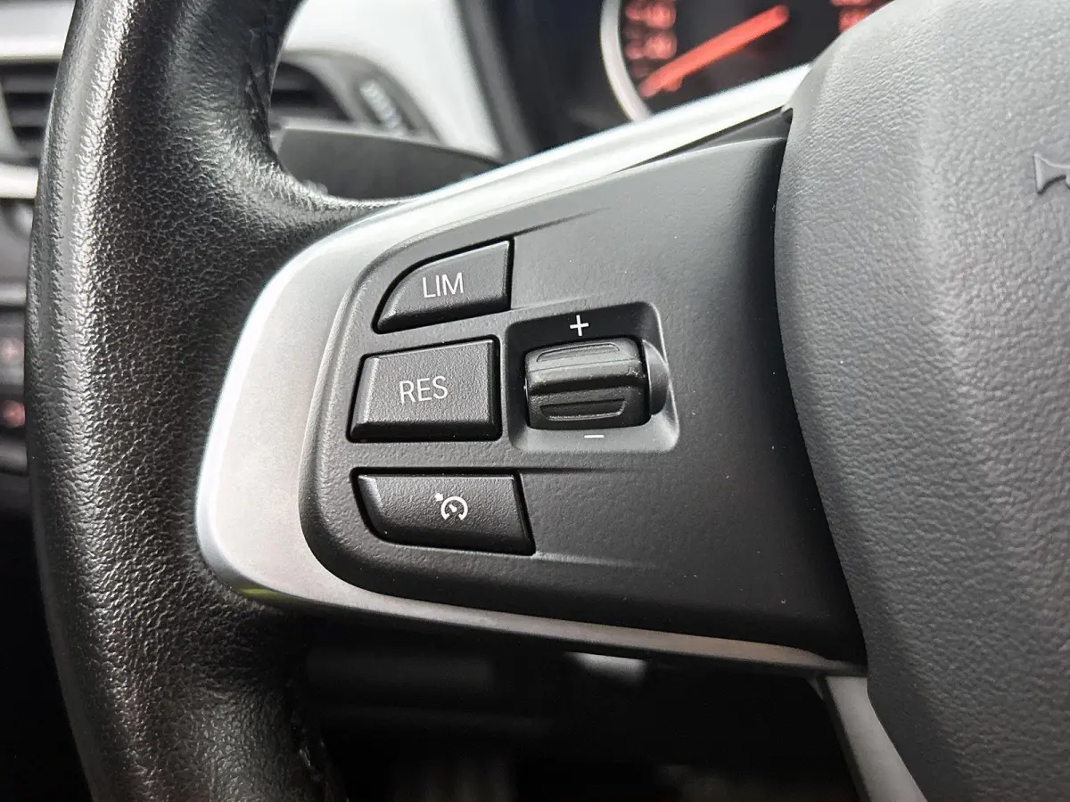 sDrive20i