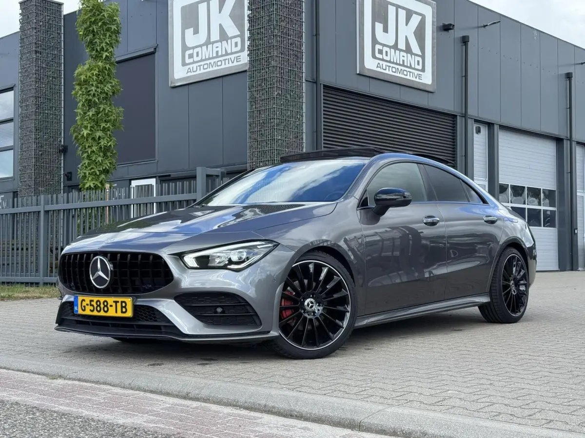 180 AMG|Pano|Ambient Lights|Night|Widescreen