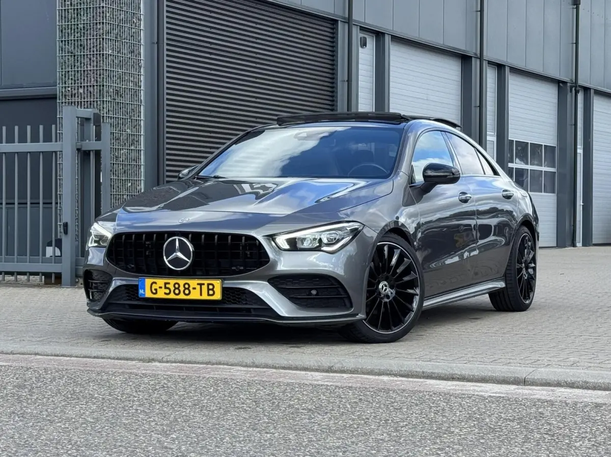 180 AMG|Pano|Ambient Lights|Night|Widescreen