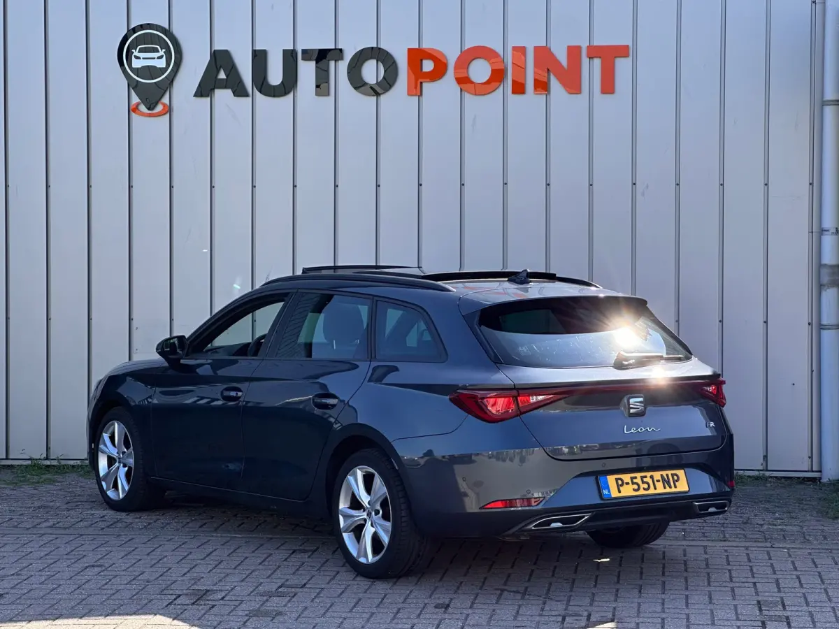 2.0 TDI FR PANO/LED/CAMERA/CLIMA/ Business Intense AUT