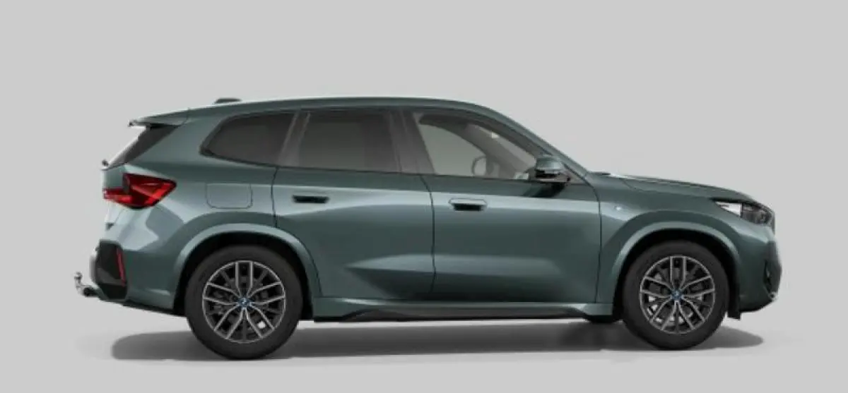 xDrive30 M Sport - Trekhaak - Driving Assistant Professional - Head up - Harman Kardon - Getinte Ruiten - Parking Assistant Plus - Comfort Access - Actieve bestuurdersstoel -