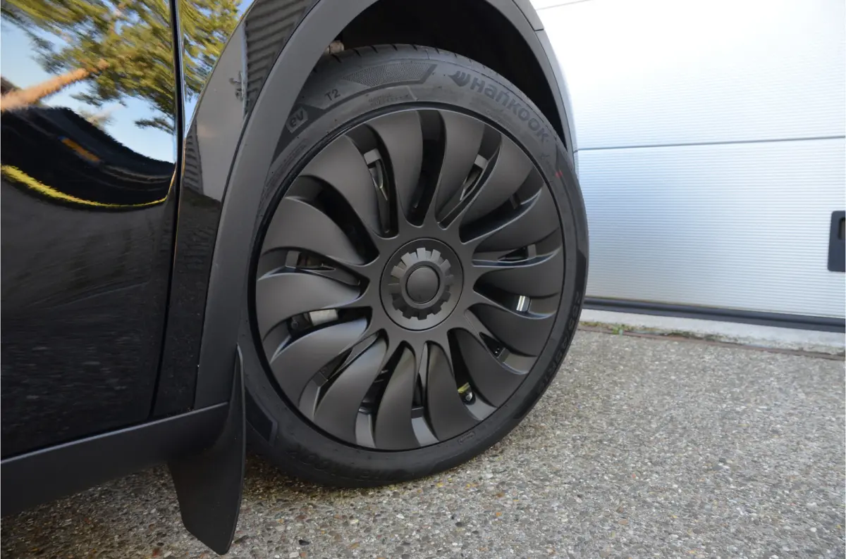 Long Range AWD 75 kWh Trekhaak (1.600kg), AutoPilot3.0 Ryzen