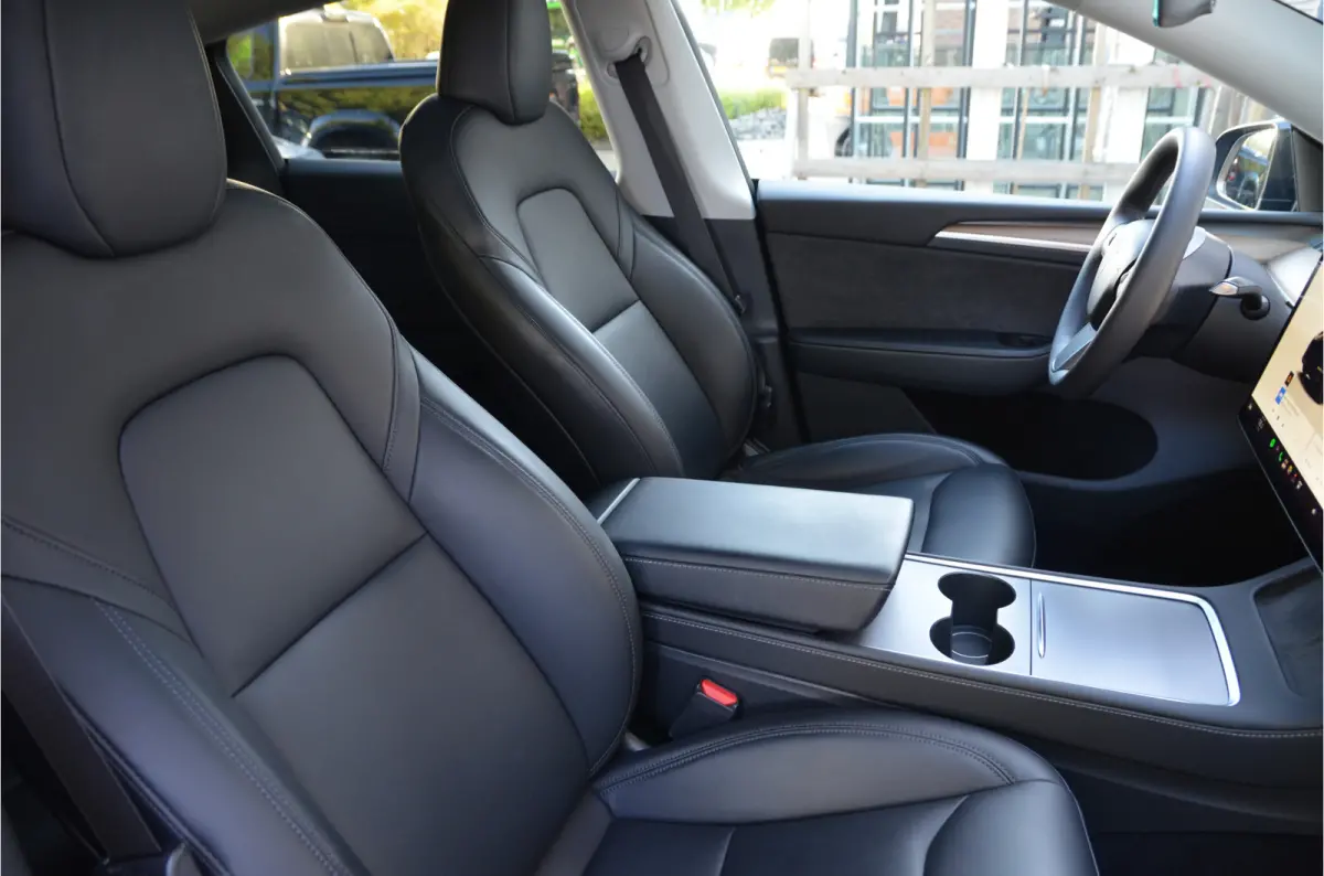 Long Range AWD 75 kWh Trekhaak (1.600kg), AutoPilot3.0 Ryzen