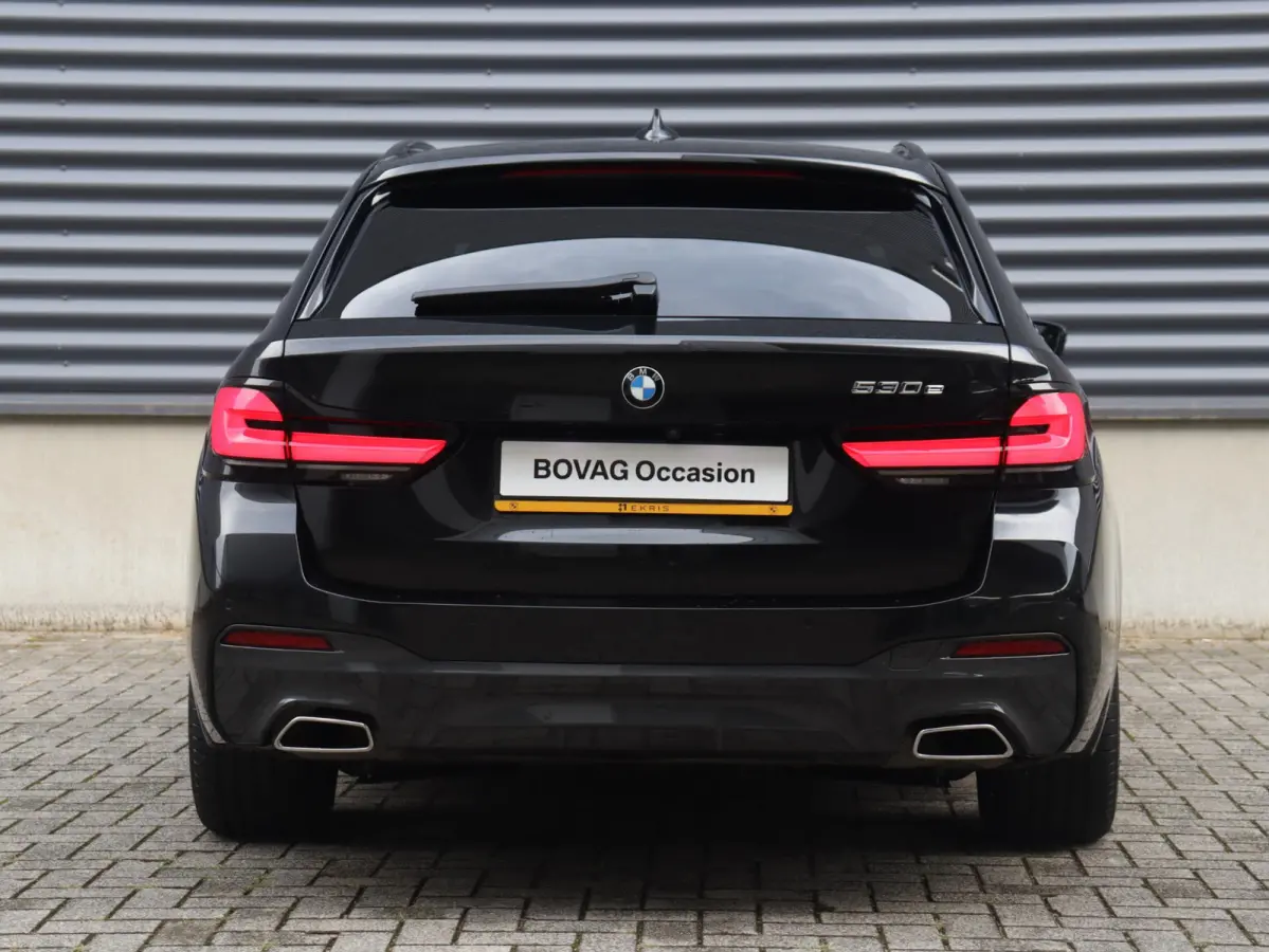 530e | High Executive | Panodak | Head-Up | Driving Assistant Prof. | Adaptief Onderstel | Soft Close | Hi-Fi | Parking Assistant Plus | Comfort Access | SOH 92% | 18'' LMV