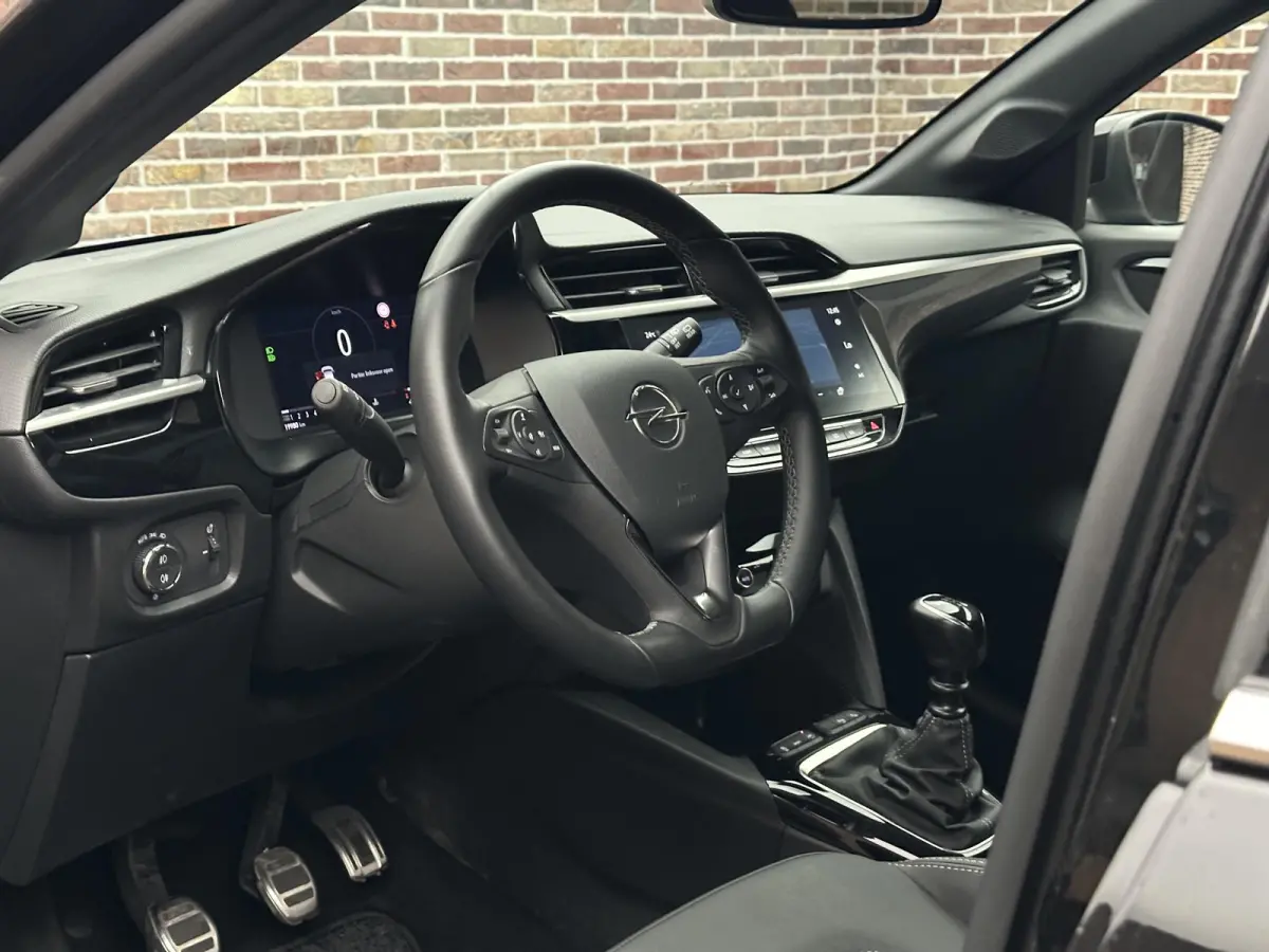 1.2 Level 4 Ultimate pack Alcantara Camera Massage Lane assist Carplay