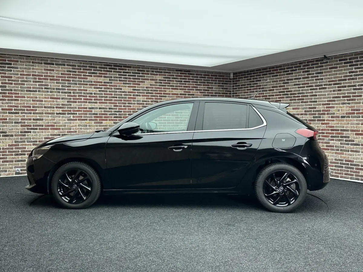 1.2 Level 4 Ultimate pack Alcantara Camera Massage Lane assist Carplay
