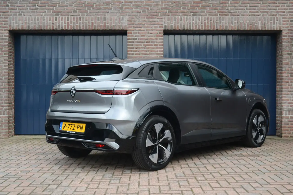 EV60 Optimum Charge Equilibre SOH 93% | 3-Fase snellader | Cruise | Carplay/Android Auto