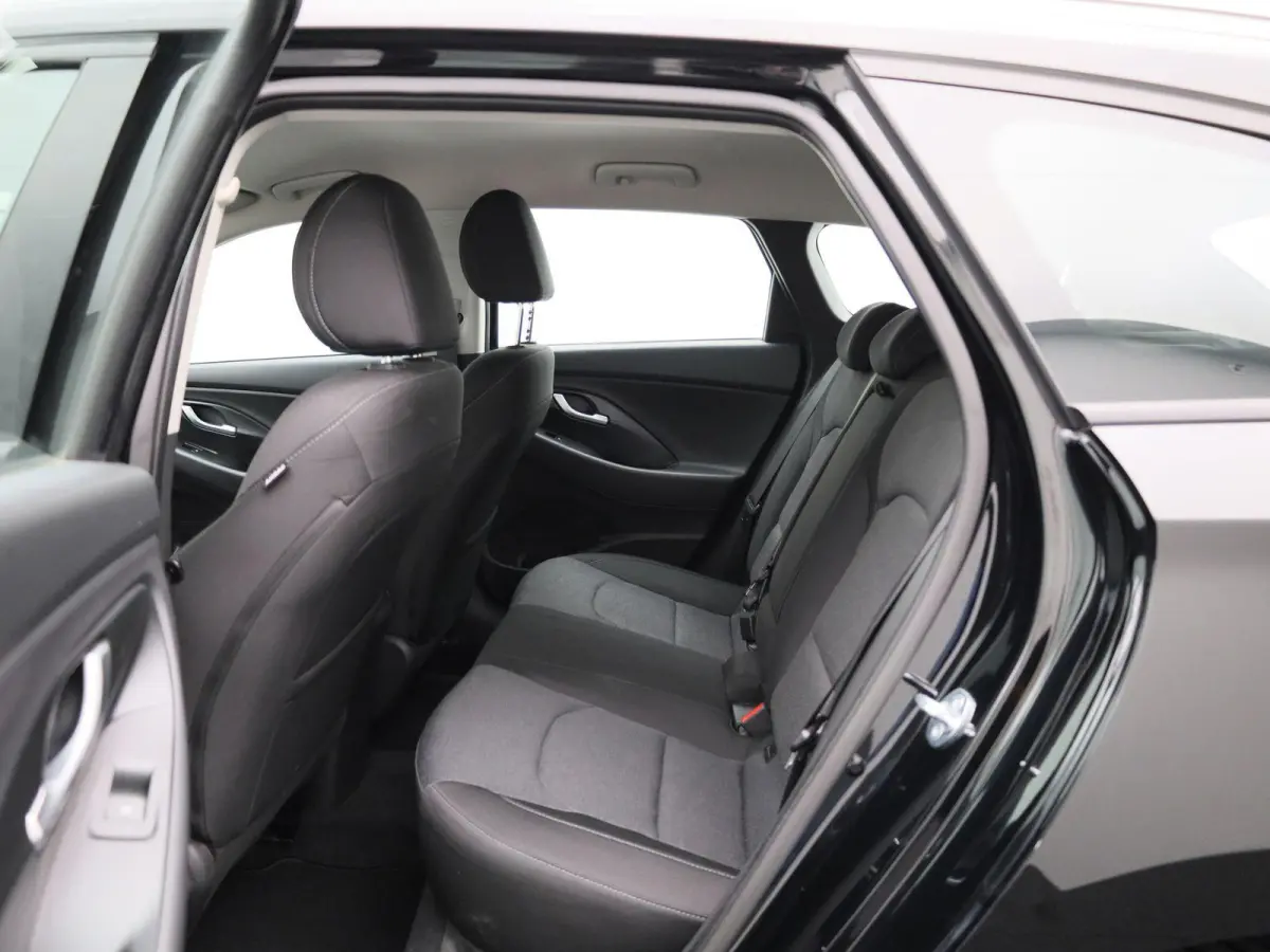 1.0 T-GDi MHEV Comfort | APPLE CARPLAY | ANDROID AUTO | ACHTERUITRIJCAMERA | CRUISE CONTROL | CLIMATE CONTROL | DAB RADIO | MULTIFUNCTIONEEL STUURWIEL |