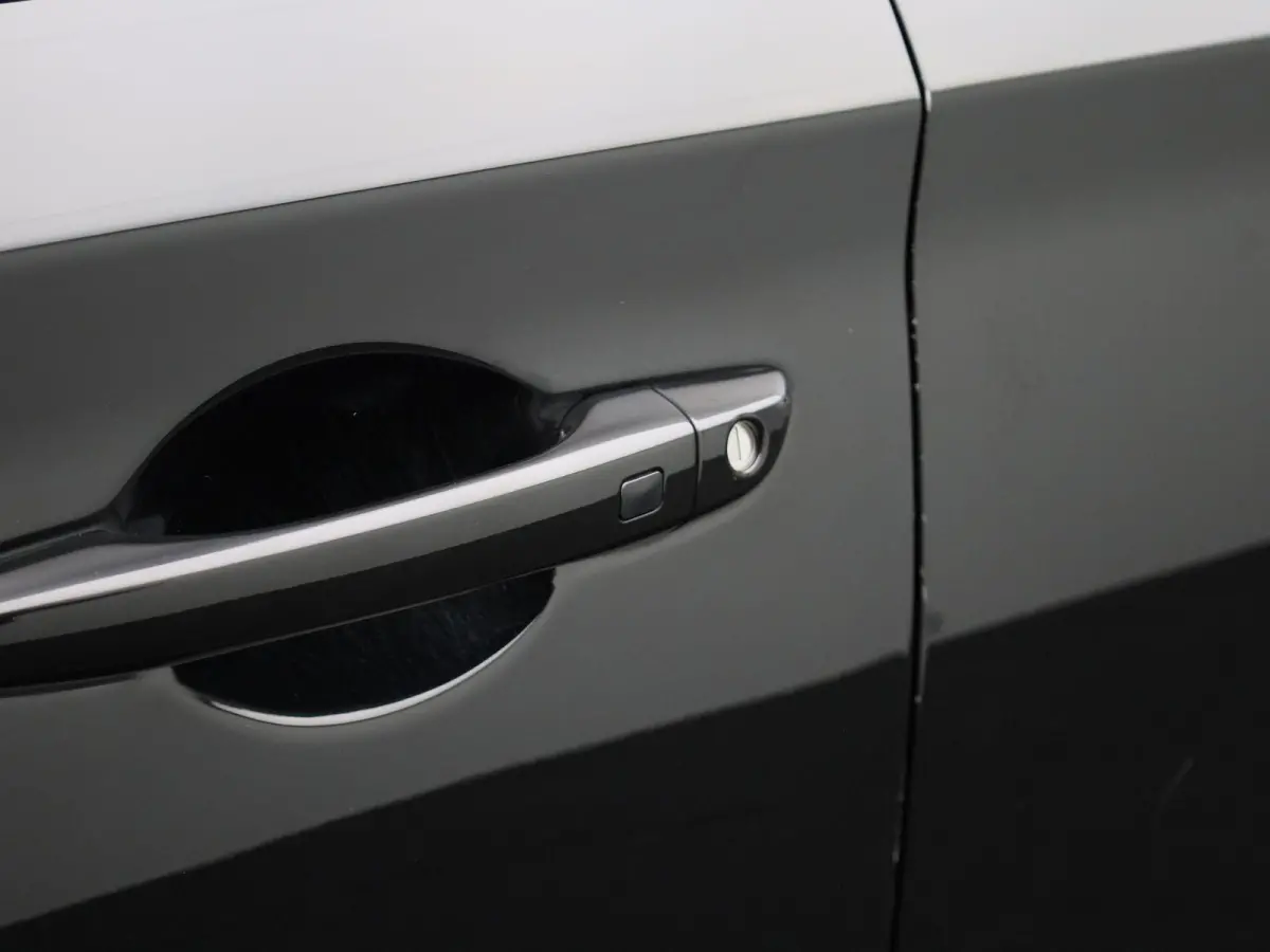 1.0 T-GDi MHEV Comfort | APPLE CARPLAY | ANDROID AUTO | ACHTERUITRIJCAMERA | CRUISE CONTROL | CLIMATE CONTROL | DAB RADIO | MULTIFUNCTIONEEL STUURWIEL |