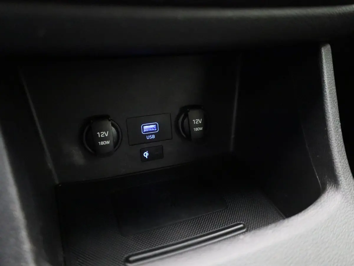 1.0 T-GDi MHEV Comfort | APPLE CARPLAY | ANDROID AUTO | ACHTERUITRIJCAMERA | CRUISE CONTROL | CLIMATE CONTROL | DAB RADIO | MULTIFUNCTIONEEL STUURWIEL |