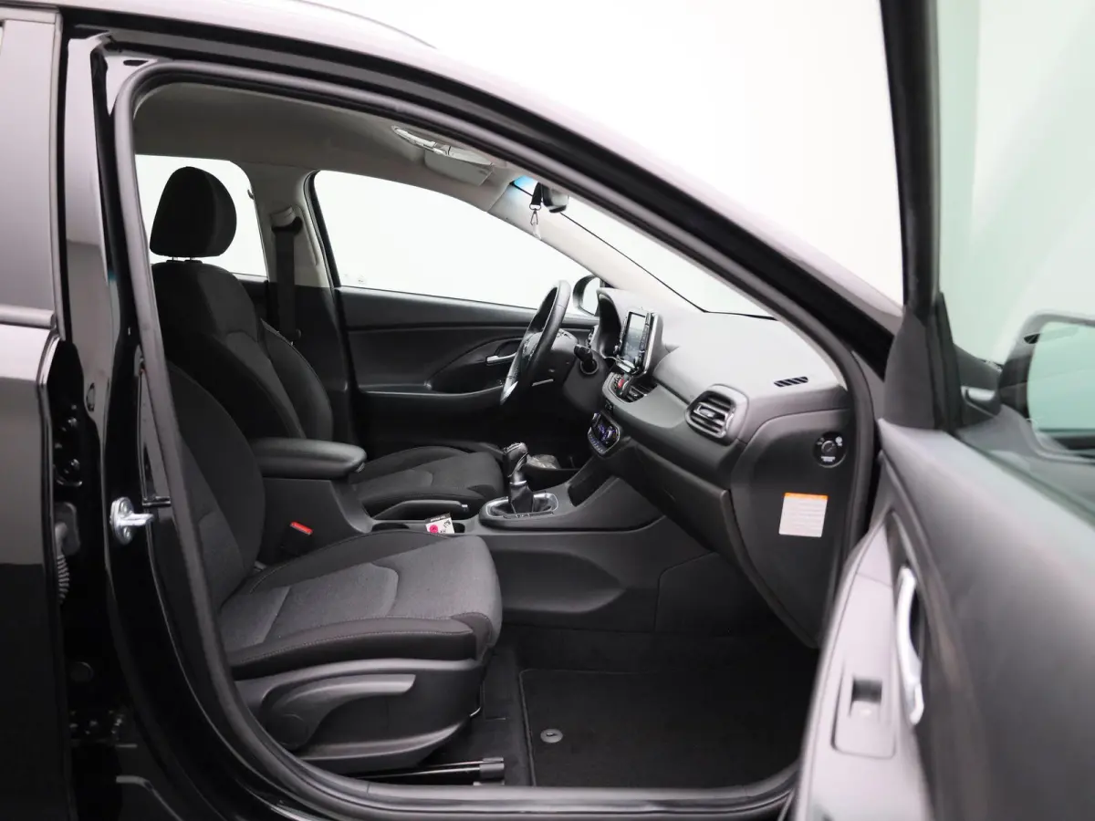 1.0 T-GDi MHEV Comfort | APPLE CARPLAY | ANDROID AUTO | ACHTERUITRIJCAMERA | CRUISE CONTROL | CLIMATE CONTROL | DAB RADIO | MULTIFUNCTIONEEL STUURWIEL |