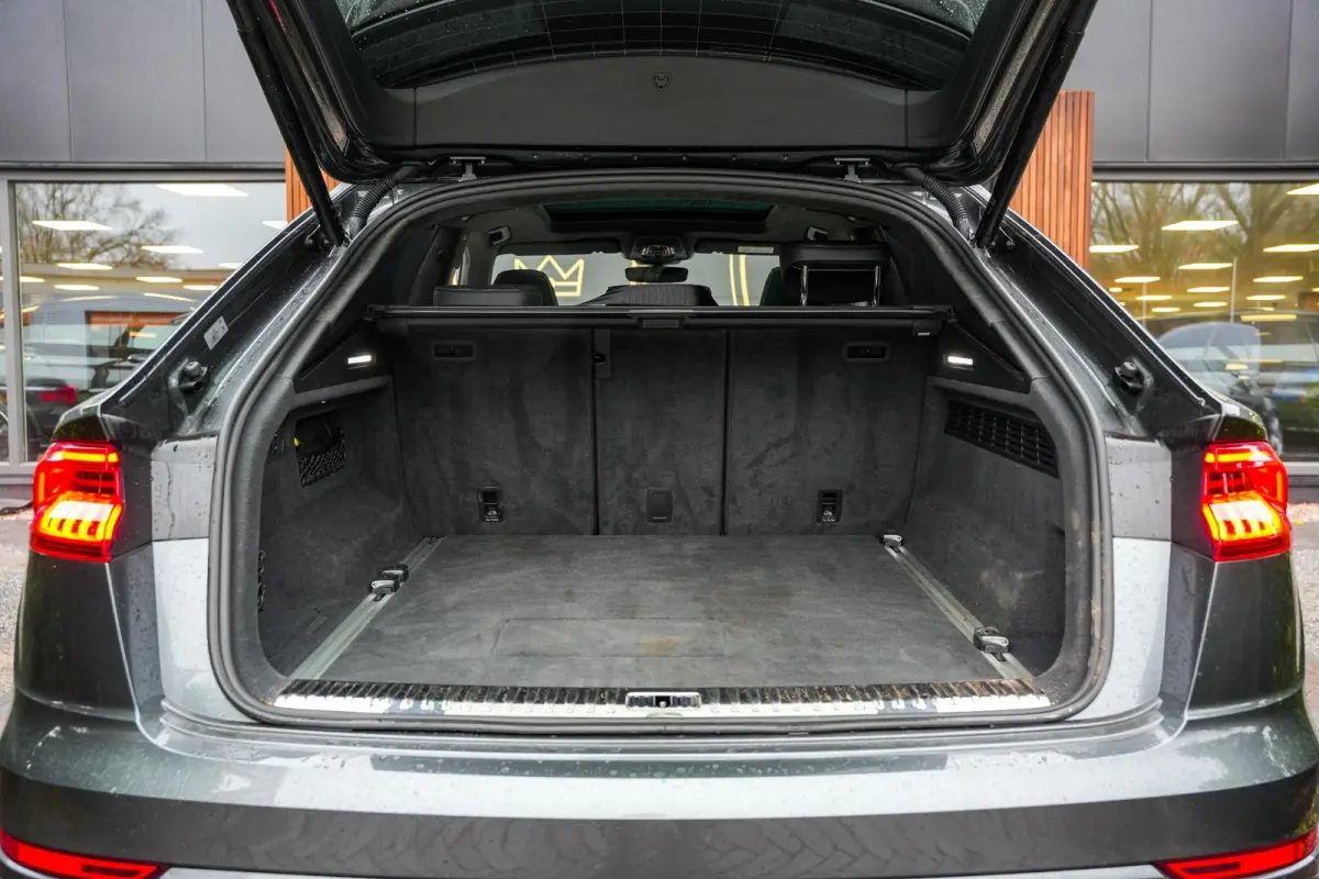60 TFSI e quattro Competition B&O Panodak Carbon 360 Cam Dode Hoek ACC Stoelventilatie