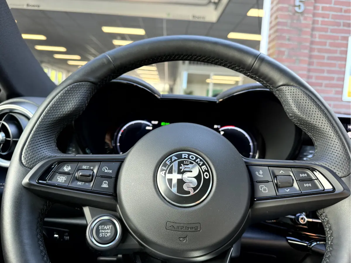 1.5T Hybrid Edizione Business NL.Auto, Panoramadak, Trekhaak