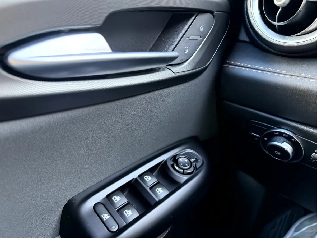 1.5T Hybrid Edizione Business NL.Auto, Panoramadak, Trekhaak