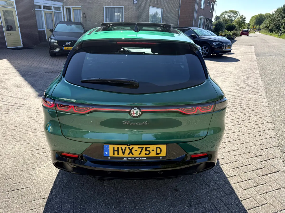 1.5T Hybrid Edizione Business NL.Auto, Panoramadak, Trekhaak