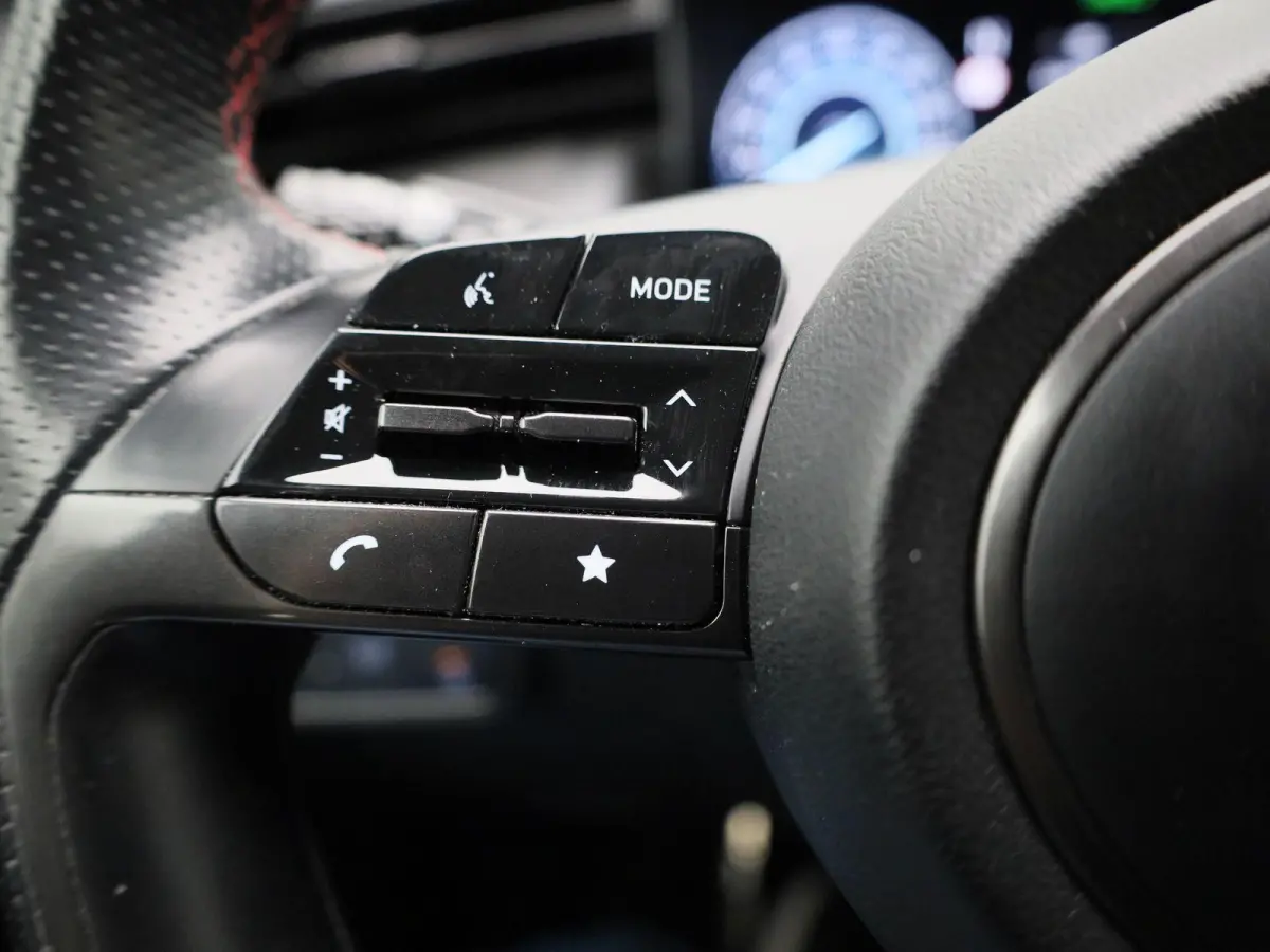 1.6 T-GDI MHEV N Line | APPLE CARPLAY - ANDROID AUTO | STOELVERWARMING + STUURWIEL VERWARMING | ACHTERUIRIJCAMERA | CRUISE CONTROL | STOELVERKOELING | AUTOMATISCHE ACHTERKLEP |