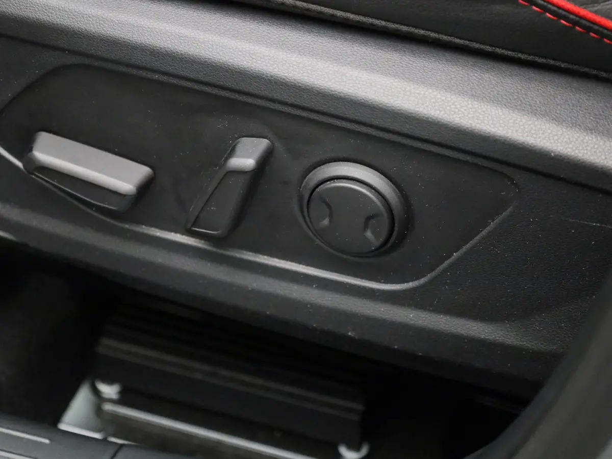 1.6 T-GDI MHEV N Line | APPLE CARPLAY - ANDROID AUTO | STOELVERWARMING + STUURWIEL VERWARMING | ACHTERUIRIJCAMERA | CRUISE CONTROL | STOELVERKOELING | AUTOMATISCHE ACHTERKLEP |