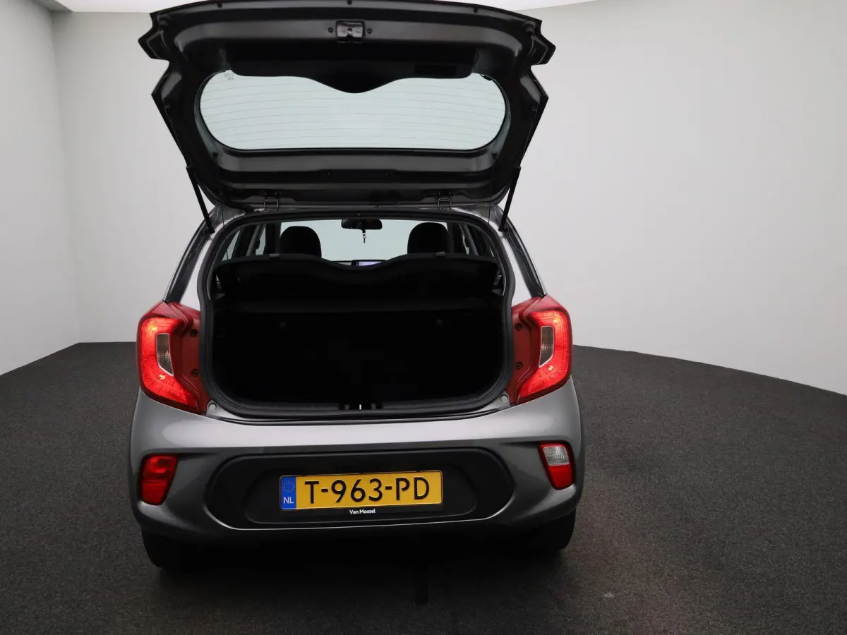 1.0 DPi DynamicLine | ACHTERUITRIJCAMERA | AIRCO | APPLE CARPLAY | ANDROID AUTO | DAB RADIO | LICHTMETALEN VELGEN | 5-DEURS |