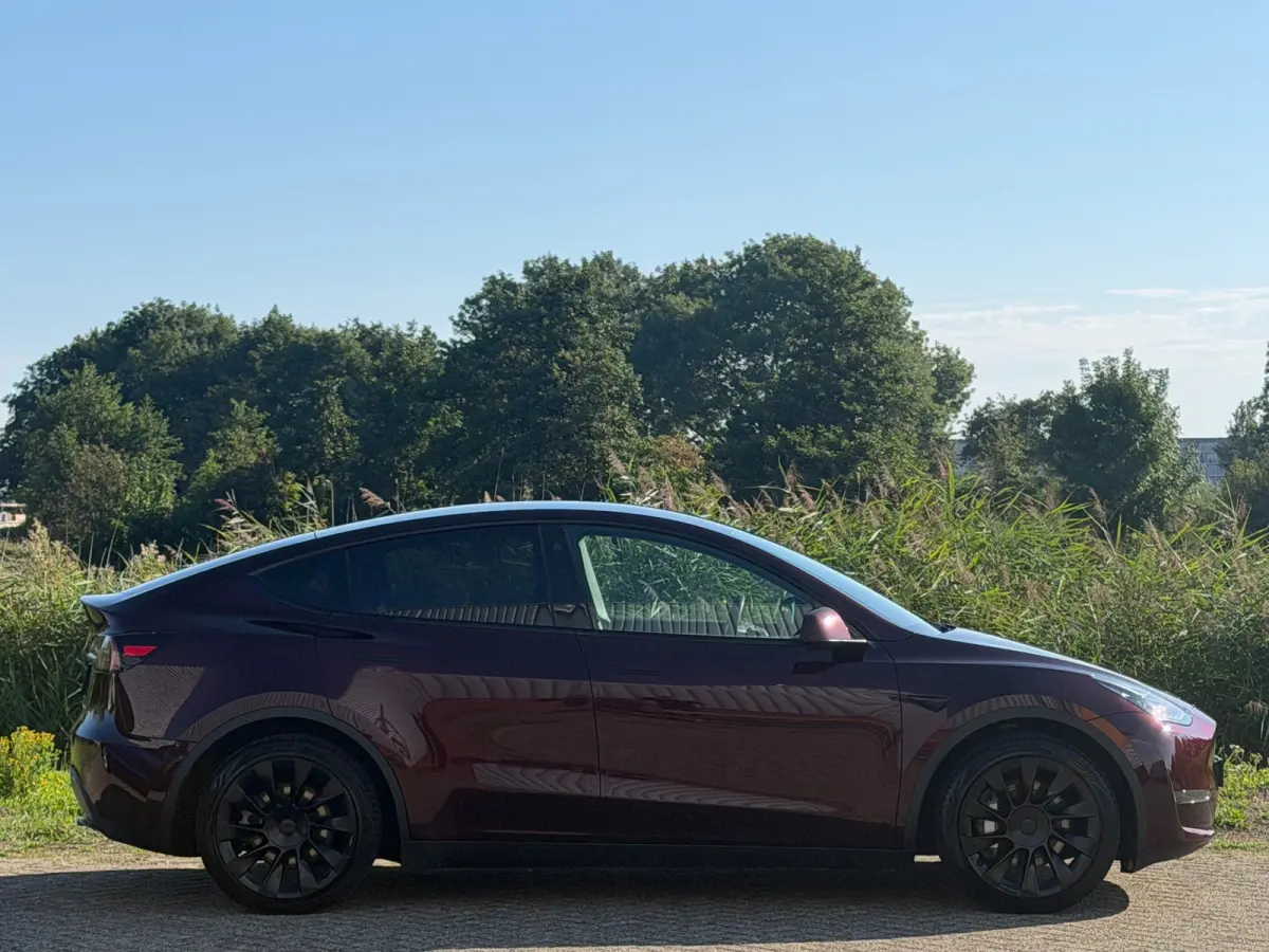 Long Range AWD 75 kWh - Midnight Cherry Red - Trekhaak/Panorama/91%SOH