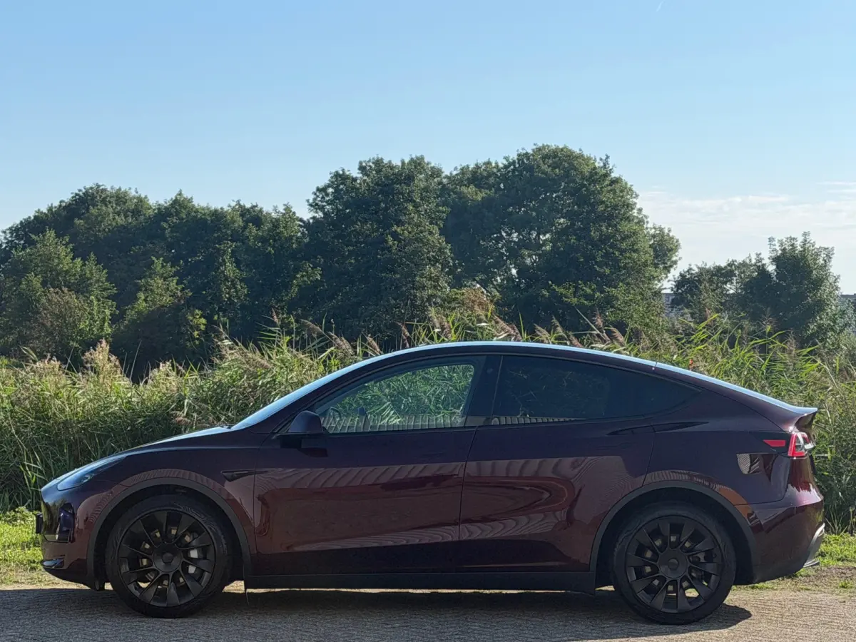 Long Range AWD 75 kWh - Midnight Cherry Red - Trekhaak/Panorama/91%SOH