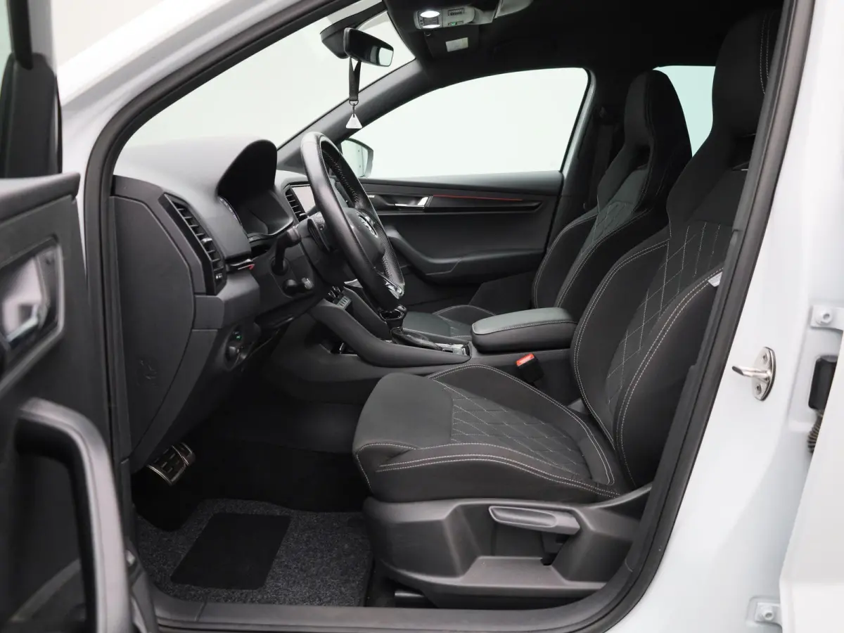 1.5l TSI ACT DSG SPORTLINE | APPLE CARPLAY | ANDROID AUTO | ELEKTRISCHE ACHTERKLEP  | SPORTSTOELEN | STOELVERWARMING | CANTON SOUND SYSTEEM | KEYLESS | PARKEERSENSOREN | ADAPTIVE CRUISE CONT