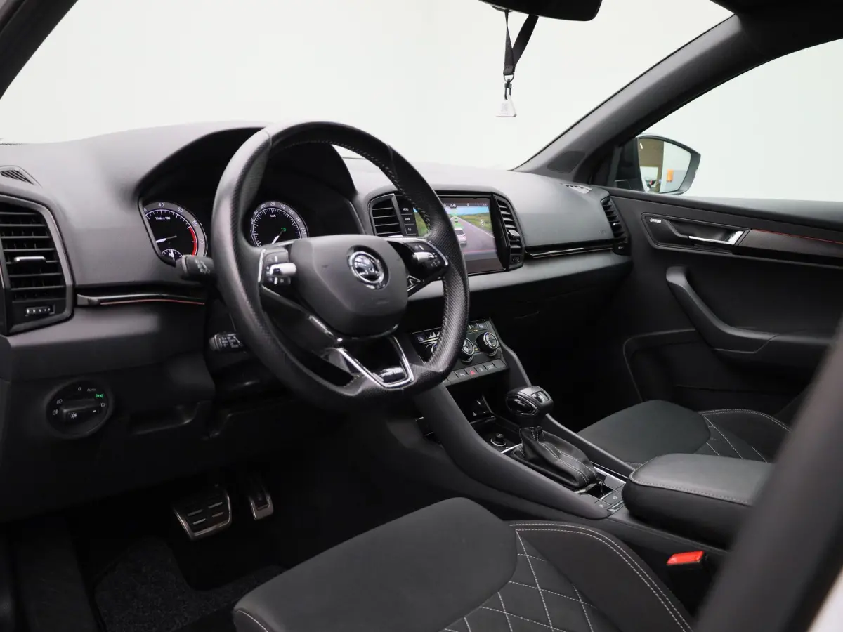 1.5l TSI ACT DSG SPORTLINE | APPLE CARPLAY | ANDROID AUTO | ELEKTRISCHE ACHTERKLEP  | SPORTSTOELEN | STOELVERWARMING | CANTON SOUND SYSTEEM | KEYLESS | PARKEERSENSOREN | ADAPTIVE CRUISE CONT