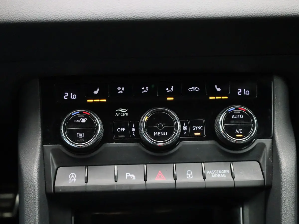 1.5l TSI ACT DSG SPORTLINE | APPLE CARPLAY | ANDROID AUTO | ELEKTRISCHE ACHTERKLEP  | SPORTSTOELEN | STOELVERWARMING | CANTON SOUND SYSTEEM | KEYLESS | PARKEERSENSOREN | ADAPTIVE CRUISE CONT