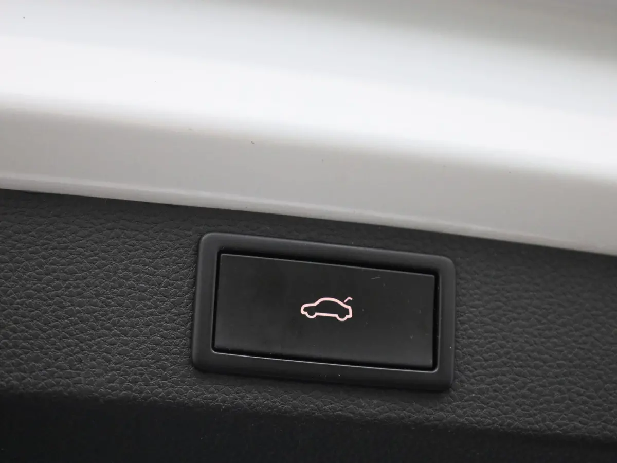 1.5l TSI ACT DSG SPORTLINE | APPLE CARPLAY | ANDROID AUTO | ELEKTRISCHE ACHTERKLEP  | SPORTSTOELEN | STOELVERWARMING | CANTON SOUND SYSTEEM | KEYLESS | PARKEERSENSOREN | ADAPTIVE CRUISE CONT