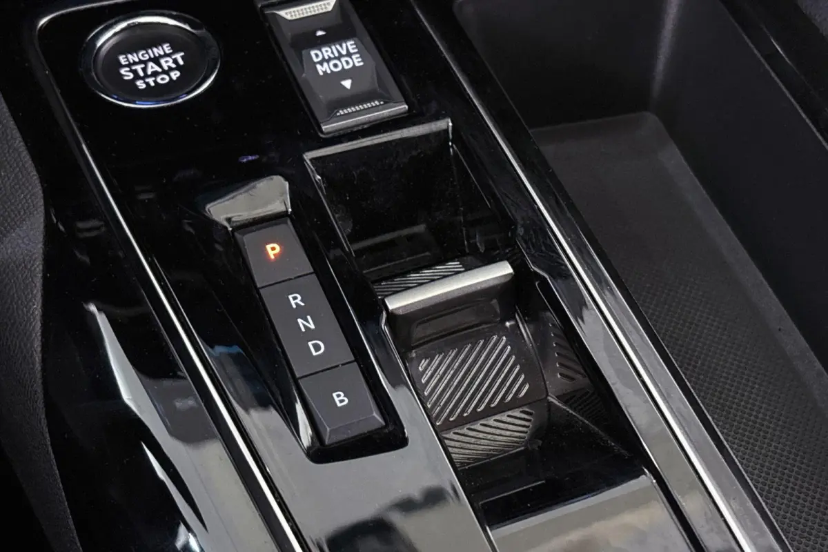 1.6 HYbrid 225 Allure SOH 100% Apple CarPlay Achteruitrijcamera