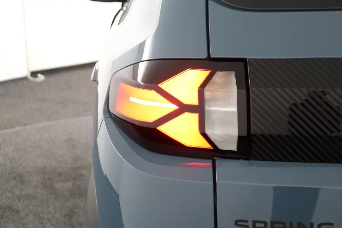 expression electric 70 | Parkeercamera |