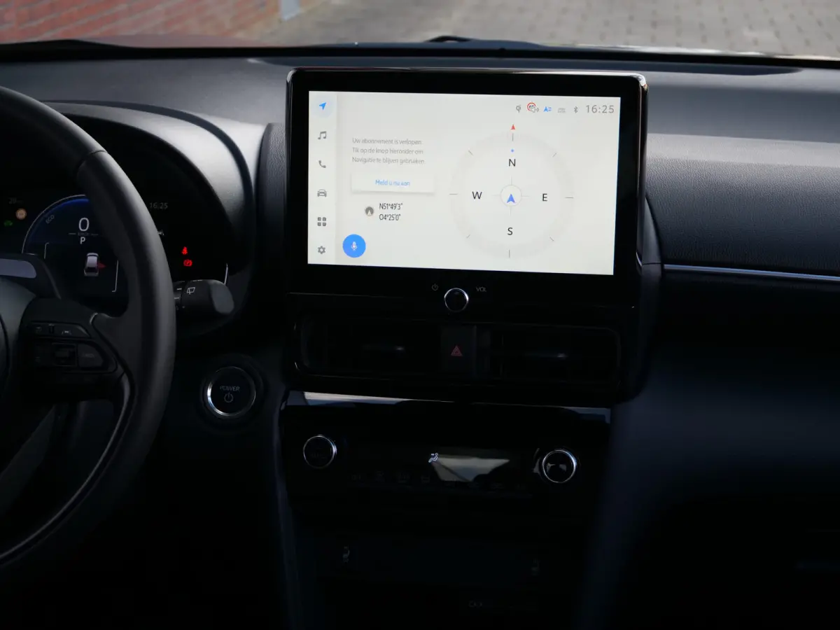 1.5 Hybrid 130 Dynamic Automaat DAB / Apple Carplay / Camera / 17 inch / Stoelverwarming