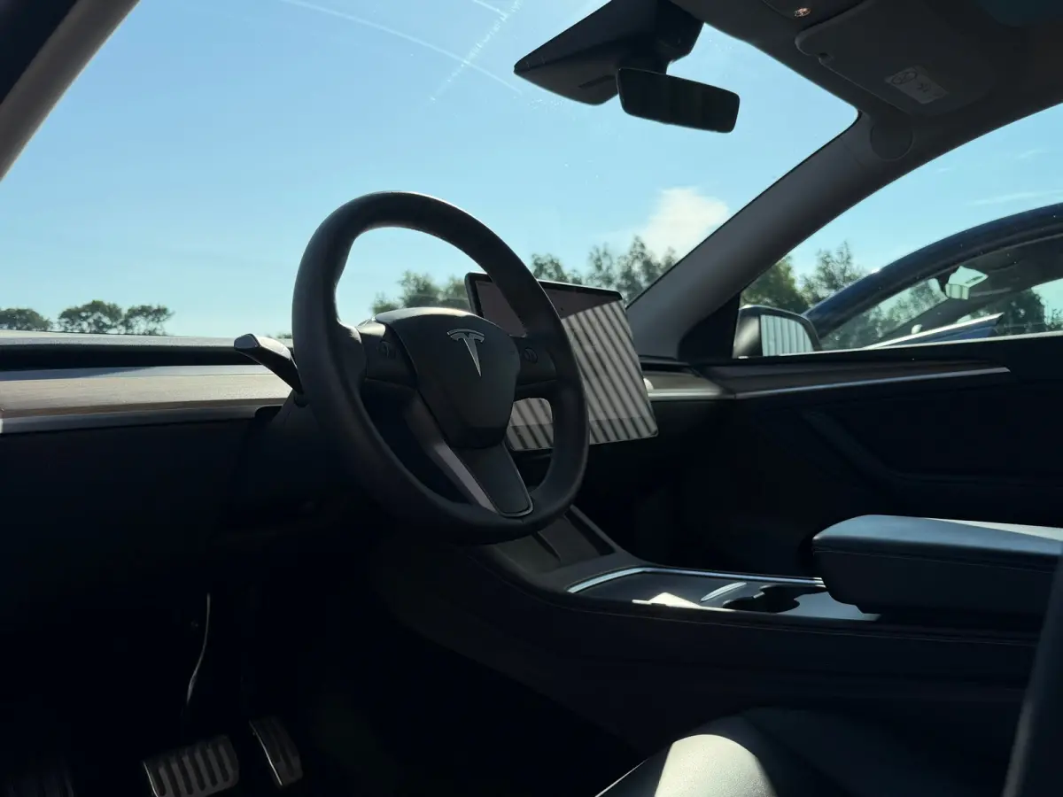 Long Range AWD 75 kWh - Pearl White - Panorama/92,2% SOH - Topstaat