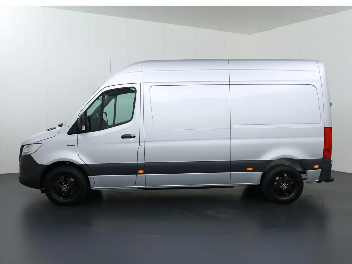 L2 H2 | 55 kWh | 141 KM WLTP | 2-ZITS | PARKEERCAMERA | STOELVERWARMING | CERTIFIED
