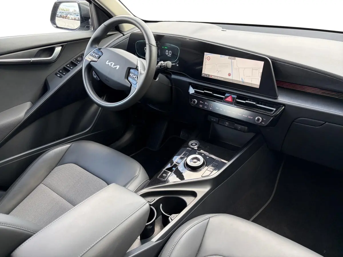 1.6 GDi Hybrid DynamicLine | APPLE CARPLAY/ANDROID AUTO | AUTOMAAT | NAVI | CAMERA | CLIMA | ADAPT. CRUISE | LM VELGEN | LAGE KM'STAND |
